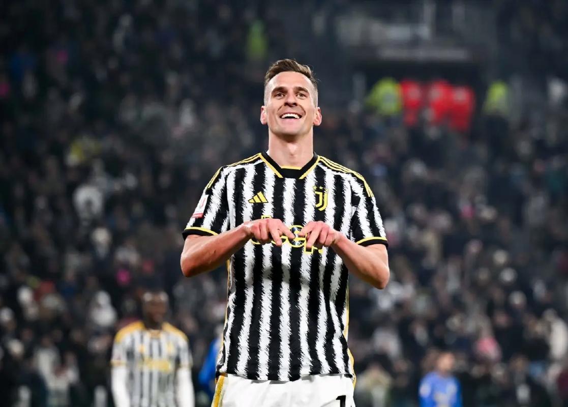 已伤缺500天！米体：尤文计划冬窗为31岁前锋米利克寻找出路