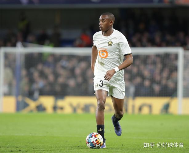 记者：尤文、多特有意拜仁18岁边锋利奇纳，球员合同明夏到期