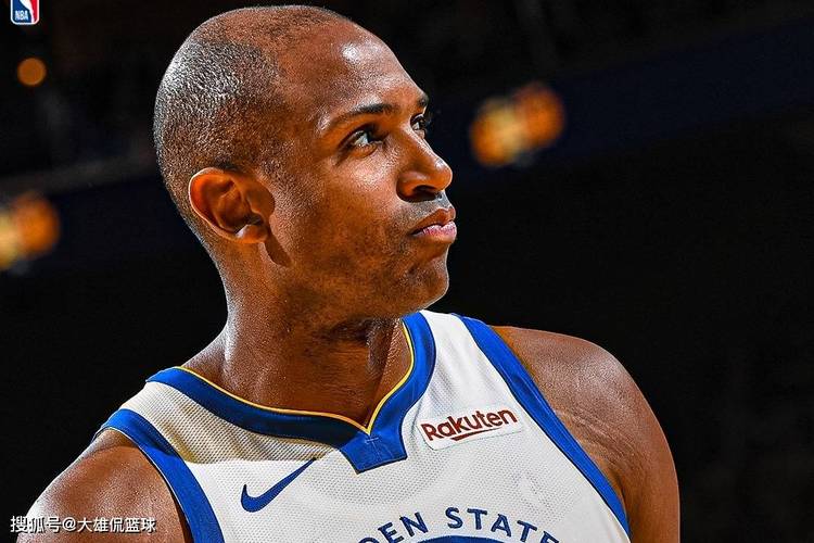 科尔：霍福德本赛季不会打背靠背 会提前根据赛程轮休其中一场