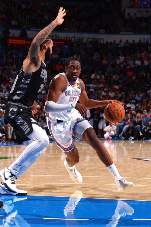 新格局？雷霆/马刺/76人/公牛仍保持不败 但仅雷霆上赛季进季后赛