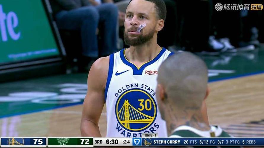 美网友:库里丑陋失误输给无字母雄鹿很可笑 当初留下罗林斯该多好