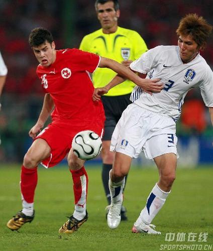 瑞士媒:一瑞士裁判被指控在女足更衣室偷拍了约1550小时视频