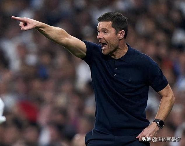 详细阅读:哈维-阿隆索:我们的点球手是姆巴佩 维尔茨会成功只是时间问题 哈维-阿隆索:我们的点球手是姆巴佩 维尔茨会成功只是时间问题