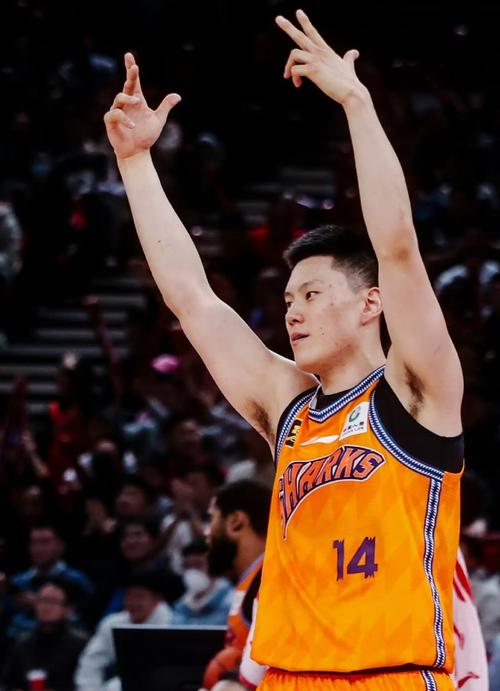 李弘权谈入选国家队呼声：做好自己 时刻做好准备