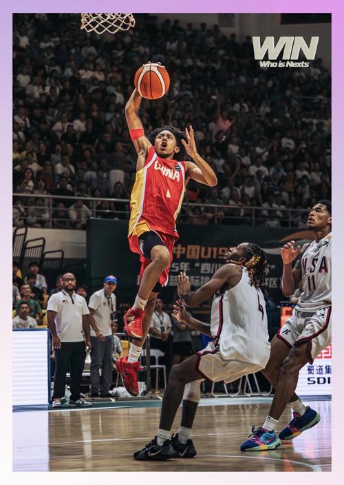 记者：上海可让青年队天赋较出众的张懿赵杰等人跟一线队一起训练