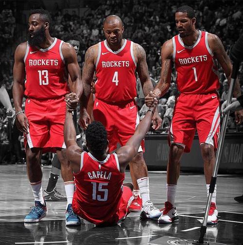 Top3!火箭本赛季的进攻效率和净效率联盟第二 防守效率联盟第三